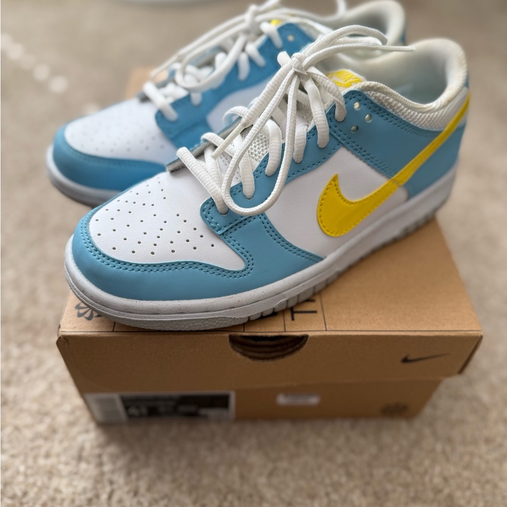 Nike Kids Blue and Yellow Sneakers dunks 4.5y